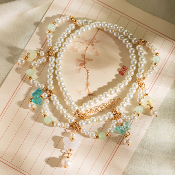 Butterfly Pearl Yoke Necklace: The Radiance of Gold, The Grace of Pearls