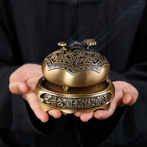 Ruyi Wealth-Gathering Incense Burner: The Golden Breath of Prosperity