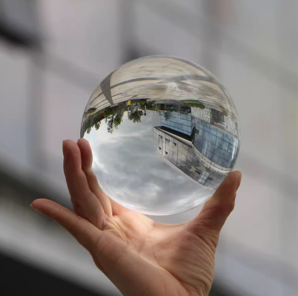 Pure Clarity Crystal Sphere: Magnetic Harmony, Feng Shui Mastery