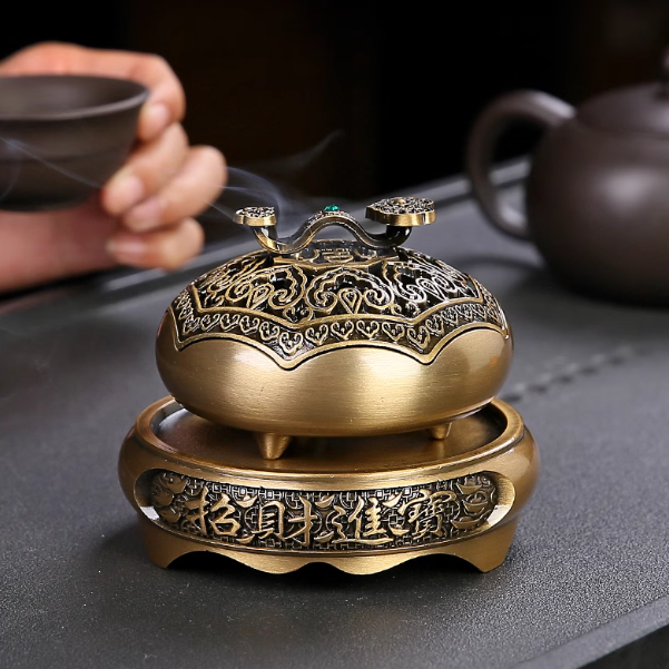 Ruyi Wealth-Gathering Incense Burner: The Golden Breath of Prosperity