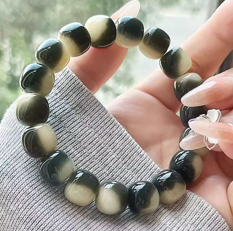 Bodhi root black and white metal bracelet